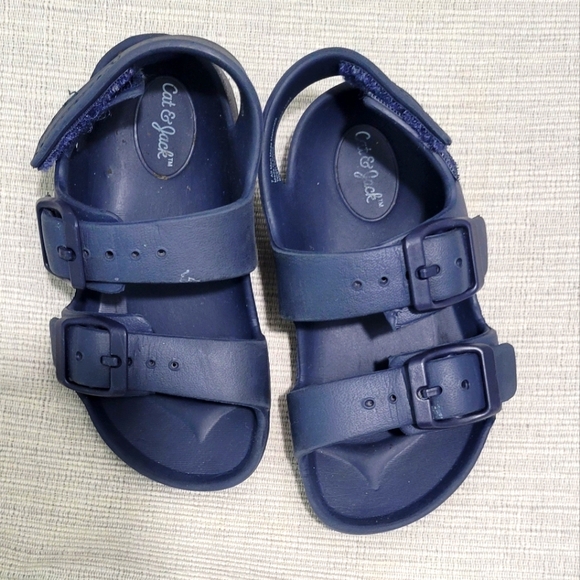 Sandals - Picture 1 of 5